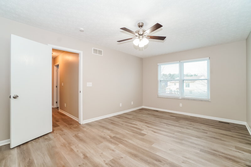 2,240/Mo, 8435 Priestley Dr Reynoldsburg, OH 43068 Main Bedroom View