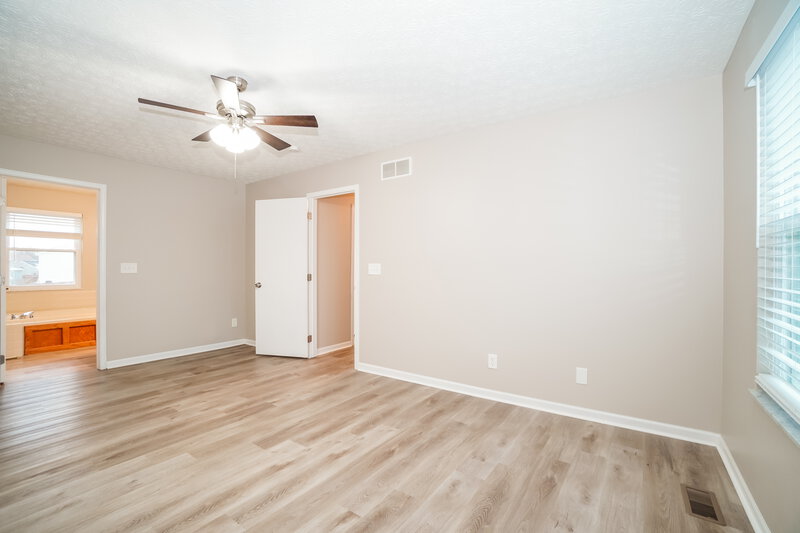 2,240/Mo, 8435 Priestley Dr Reynoldsburg, OH 43068 Main Bedroom View 2