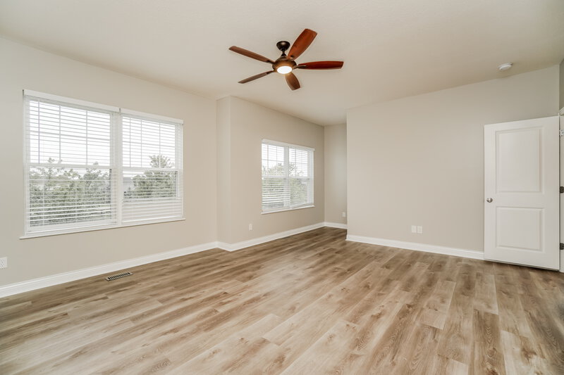 2,545/Mo, 200 Lamplight Ct. Delaware, OH 43015 Main Bedroom View