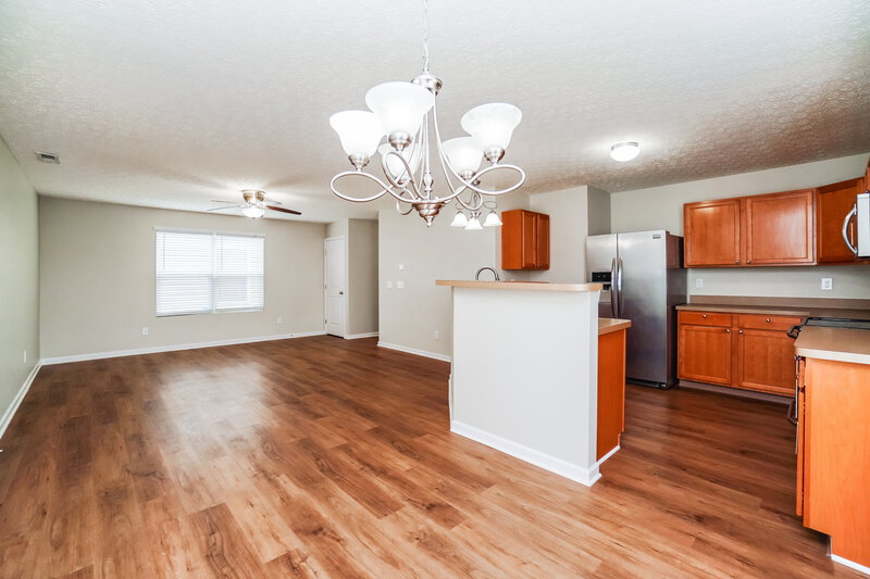 2,155/Mo, 2190 Bowley Brook Dr Columbus, OH 43219 Dining Room View