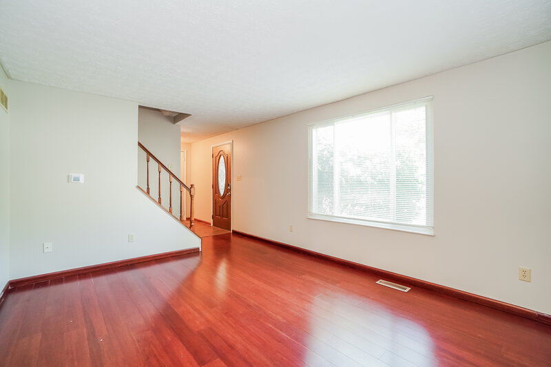 2,235/Mo, 6780 Atlin Ct Dublin, OH 43017 Living Room View