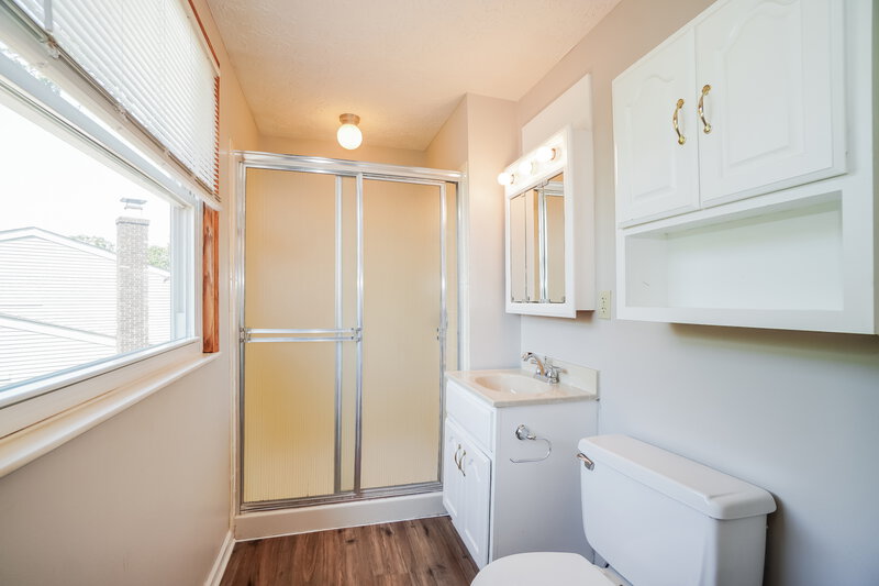 2,235/Mo, 6780 Atlin Ct Dublin, OH 43017 Main Bathroom View