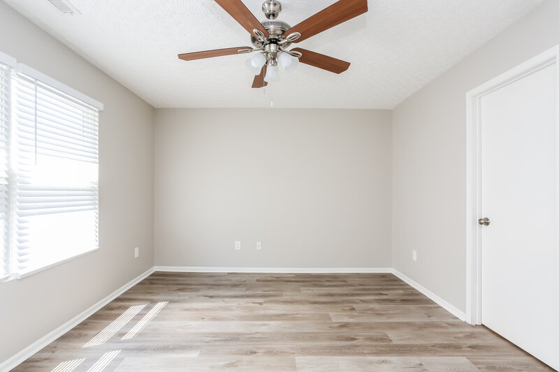 0/Mo, 7774 Jefferson Run Unit 103 Blacklick, OH 43004 Main Bedroom View 2