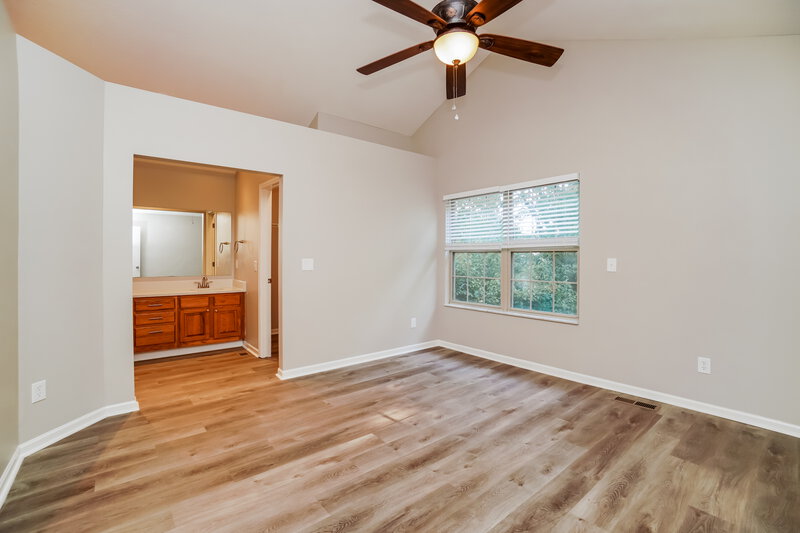 2,920/Mo, 1635 Saffron Dr Marysville, OH 43040 Main Bedroom View