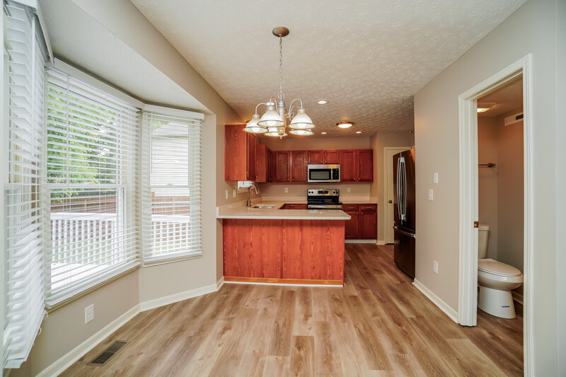 2,285/Mo, 3205 Saint Bernard Cir Columbus, OH 43232 Floorplan View 4