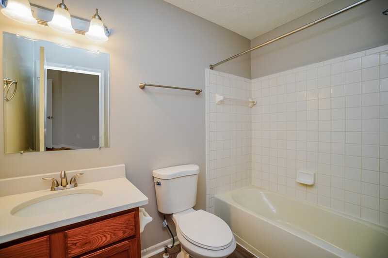 2,285/Mo, 3205 Saint Bernard Cir Columbus, OH 43232 Misc View 11