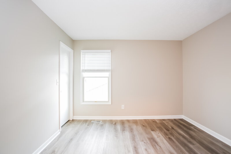 0/Mo, 3706 Weeping Willow Blvd # A1 Columbus, OH 43207 Bedroom View 2