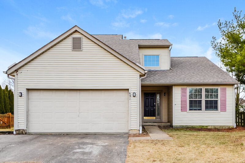 2,420/Mo, 691 Hunnicut Dr Reynoldsburg, OH 43068 External View