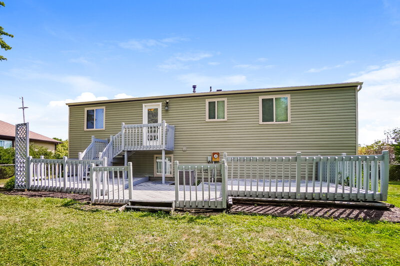 2,200/Mo, 7200 Rodebaugh Rd Reynoldsburg, OH 43068 Rear View