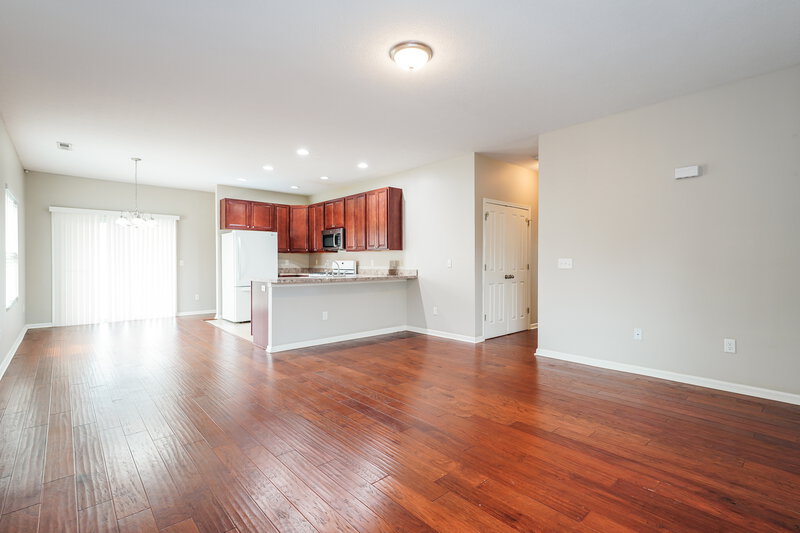 2,215/Mo, 4001 Blue Mountain Cir Columbus, OH 43230 Living Room View