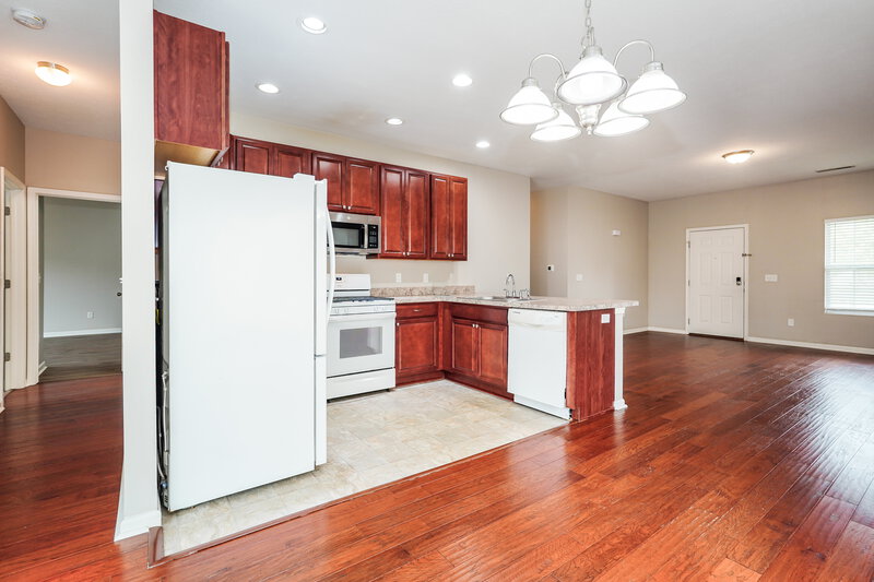 2,215/Mo, 4001 Blue Mountain Cir Columbus, OH 43230 Dining Room View