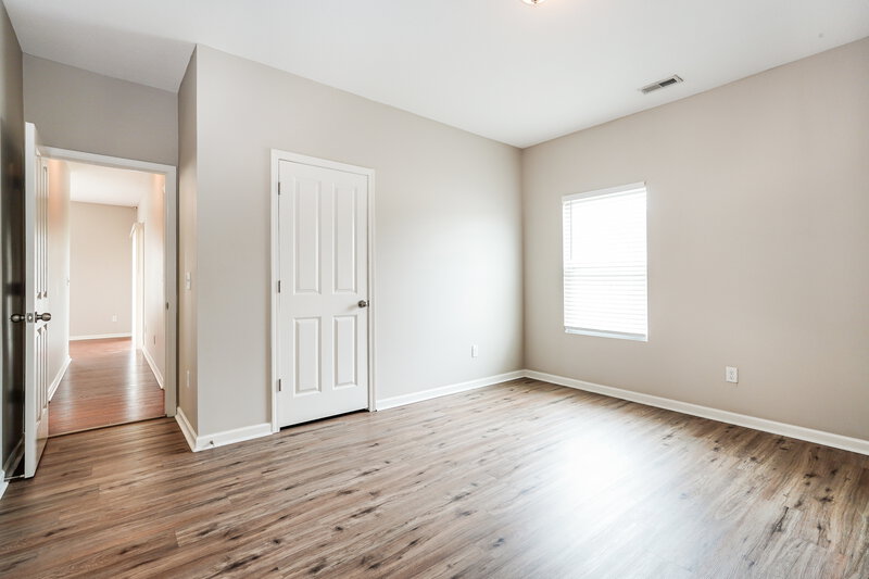 2,215/Mo, 4001 Blue Mountain Cir Columbus, OH 43230 Bedroom View