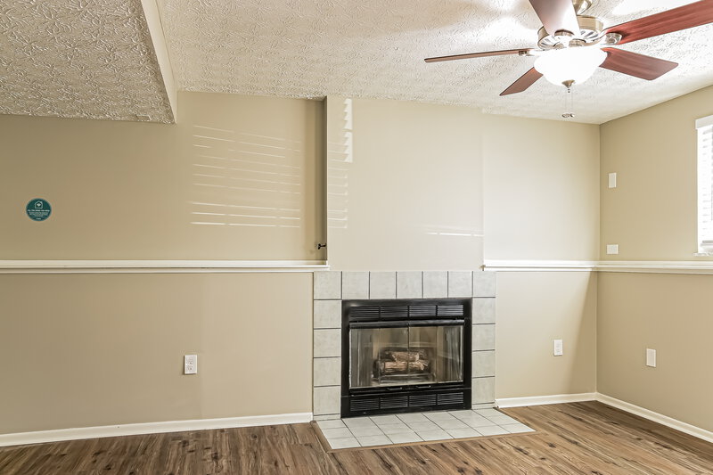 2,125/Mo, 794 Wallinger Dr Galloway, OH 43119 Family Room View