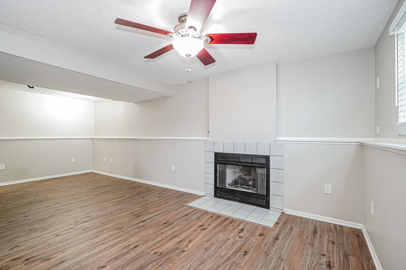 2,125/Mo, 794 Wallinger Dr Galloway, OH 43119 Family Room View