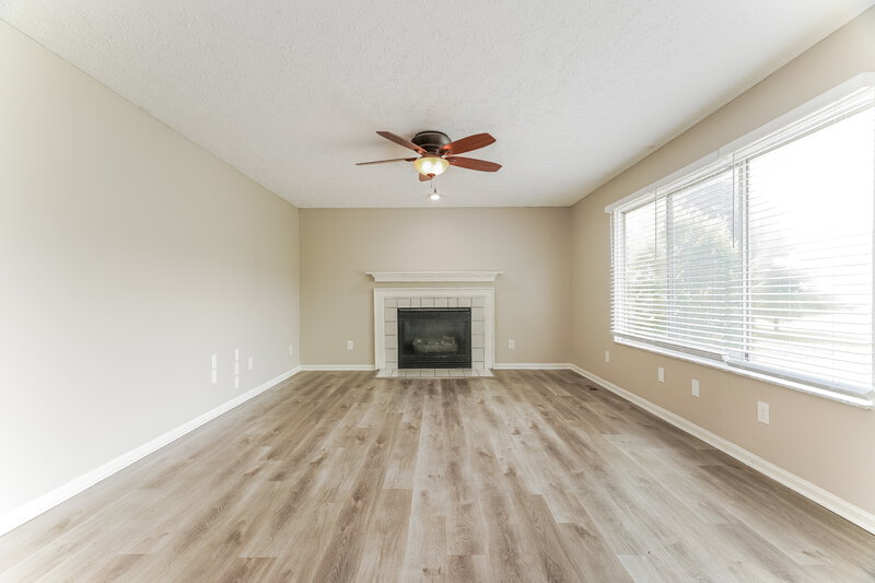 2,225/Mo, 2406 Ziner Cir S Grove City, OH 43123 Living Room View