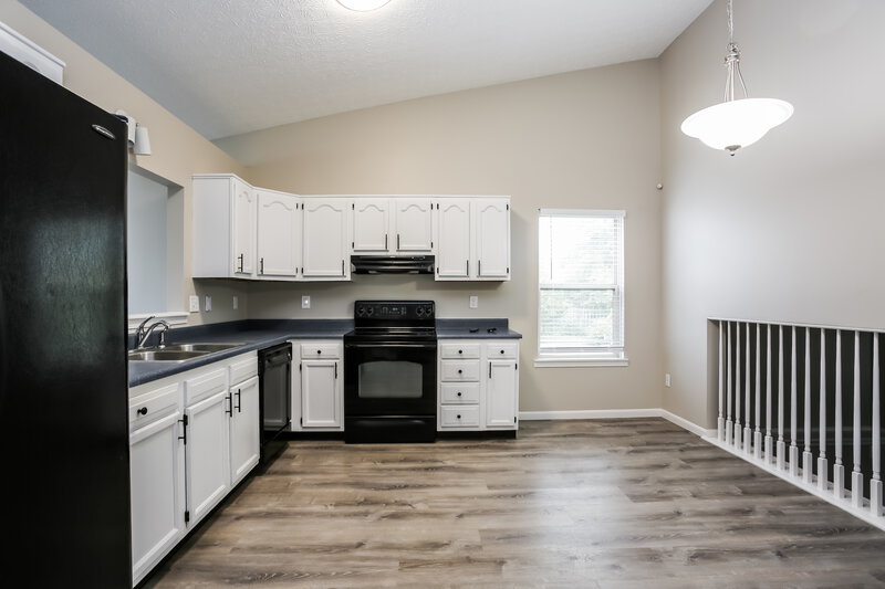 3,290/Mo, 3357 Joes Way Columbus, OH 43223 Kitchen View