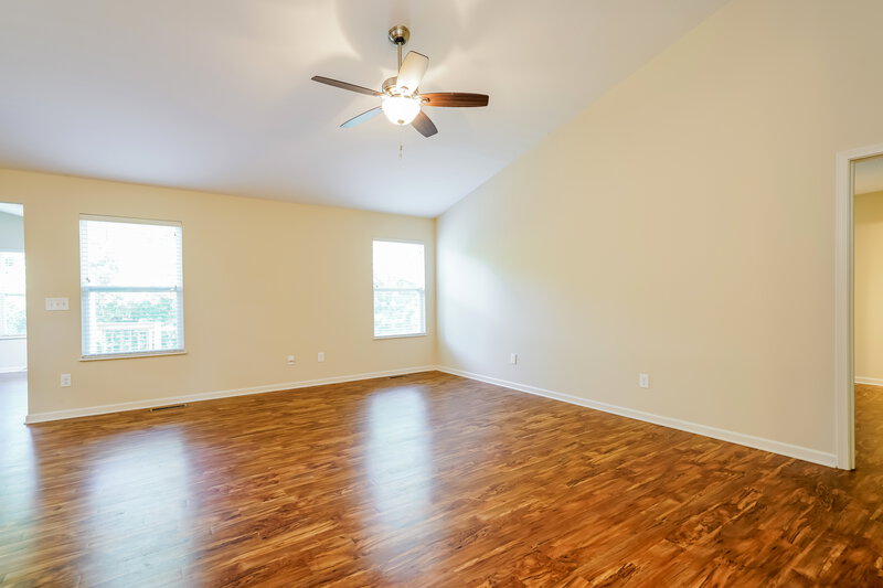 2,020/Mo, 127 Faulkner Dr Lithopolis, OH 43136 Living Room View