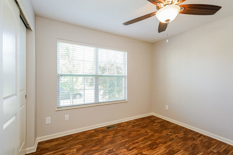 2,020/Mo, 127 Faulkner Dr Lithopolis, OH 43136 Bedroom View 2