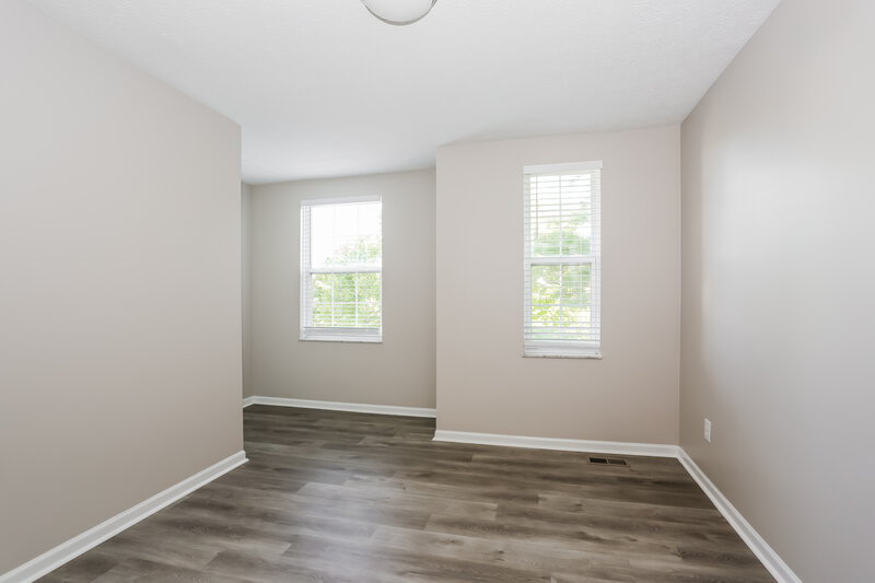 2,575/Mo, 8402 Lucerne Dr Reynoldsburg, OH 43068 Bedroom View 2