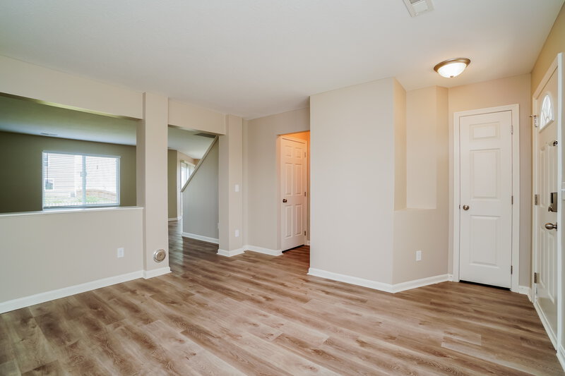 3,310/Mo, 1249 Candora St Blacklick, OH 43004 Living Room View 2