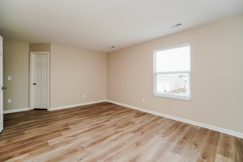 3,310/Mo, 1249 Candora St Blacklick, OH 43004 Main Bedroom View