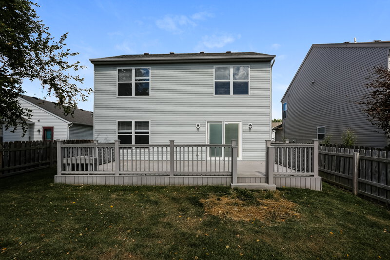 2,295/Mo, 4003 Prestige Ct Grove City, OH 43123 Rear View