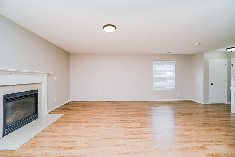 2,760/Mo, 6933 Spring Bloom Dr Canal Winchester, OH 43110 Living Room View 2
