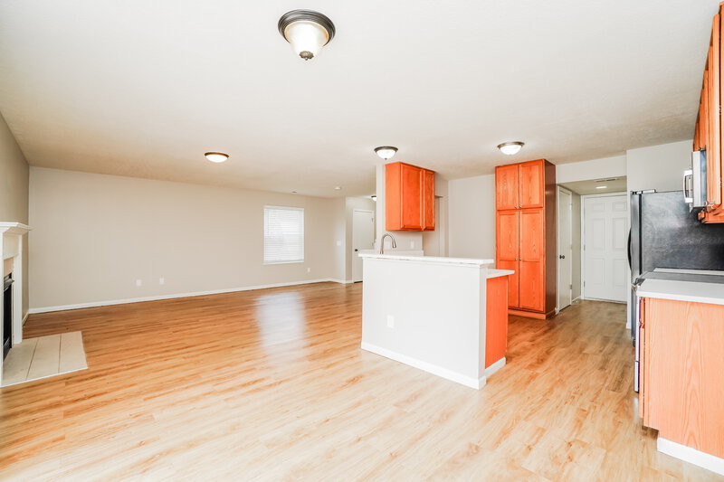 2,760/Mo, 6933 Spring Bloom Dr Canal Winchester, OH 43110 Dining Room View