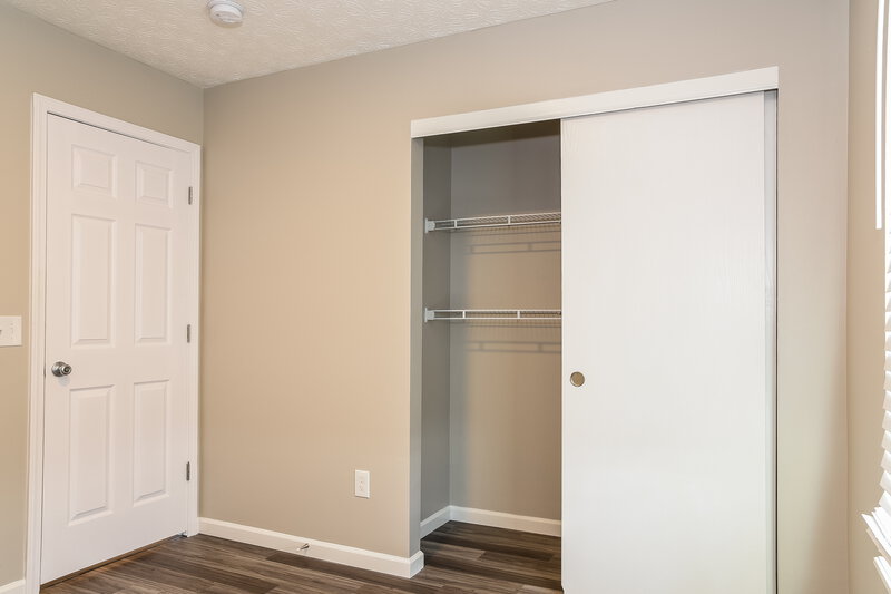 2,095/Mo, 3931 Boyer Ridge Dr Canal Winchester, OH 43110 Walk In Closet View