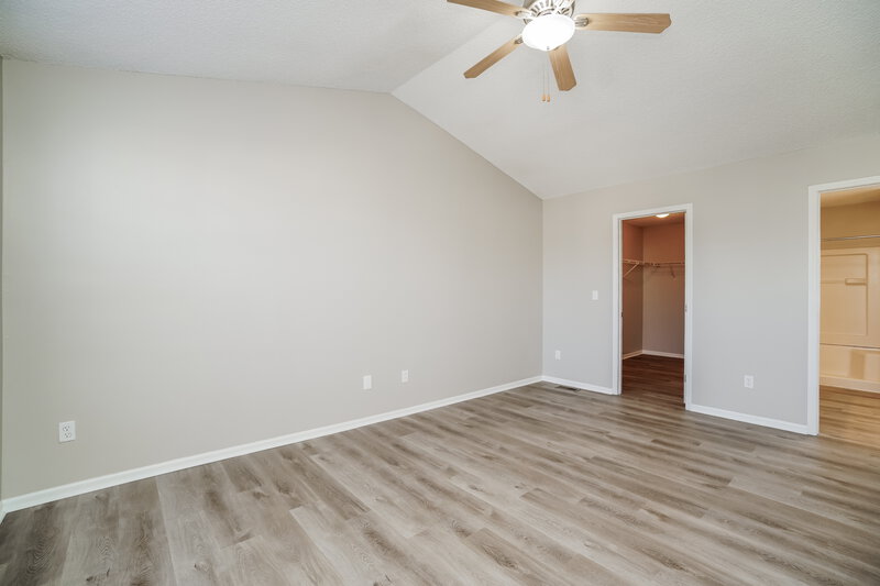 2,335/Mo, 8545 Kingsley Dr Reynoldsburg, OH 43068 Bedroom View