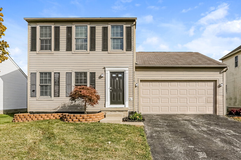 2,400/Mo, 2116 Juneau Way Grove City, OH 43123 Front View