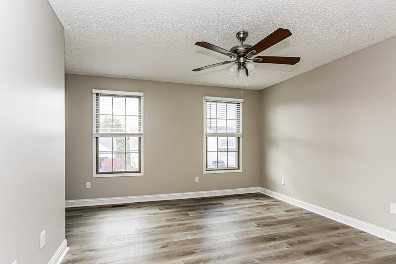 2,400/Mo, 2116 Juneau Way Grove City, OH 43123 Main Bedroom View