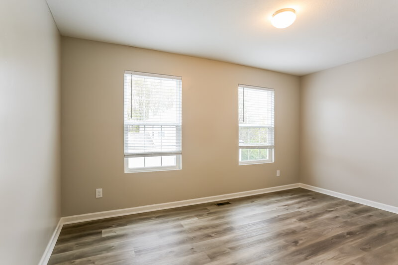 2,075/Mo, 7242 Rondeau Dr Reynoldsburg, OH 43068 Bedroom View