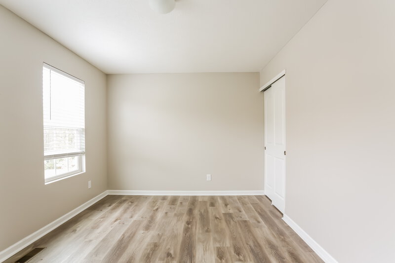 2,075/Mo, 7242 Rondeau Dr Reynoldsburg, OH 43068 Bedroom View 3