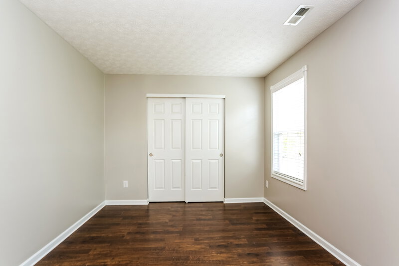 2,120/Mo, 8039 Beardsley Ave Blacklick, OH 43004 Bedroom View