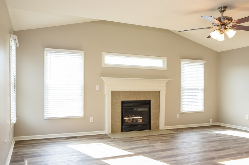 2,230/Mo, 5347 Dietrich Ave Orient, OH 43146 Living Room View