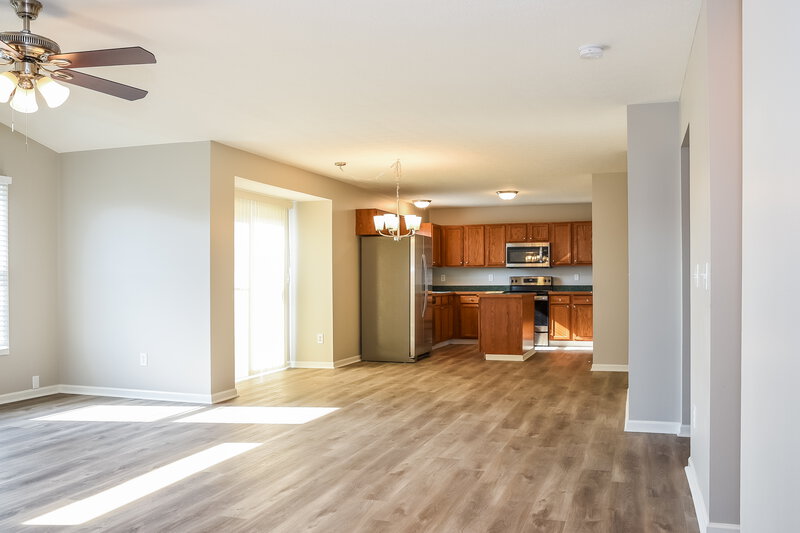 2,230/Mo, 5347 Dietrich Ave Orient, OH 43146 Dining Room View