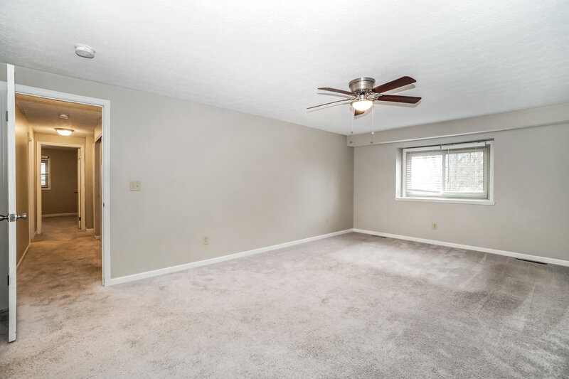 2,700/Mo, 11582 Eddington Ave Pickerington, OH 43147 Main Bedroom View