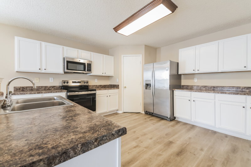 2,505/Mo, 2536 Timberbrook Trl McKinney, TX 75071 Kitchen View 2