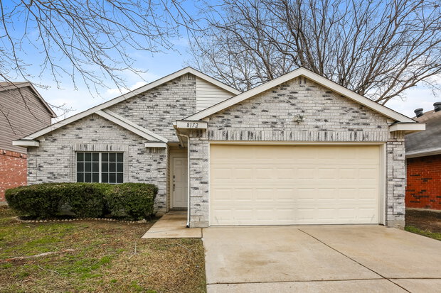 1,725/Mo, 8172 Heritage Place Dr Fort Worth, TX 76137
