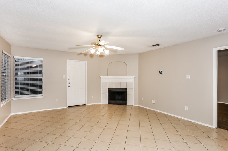 1,955/Mo, 8172 Heritage Place Dr Fort Worth, TX 76137 Misc View 3