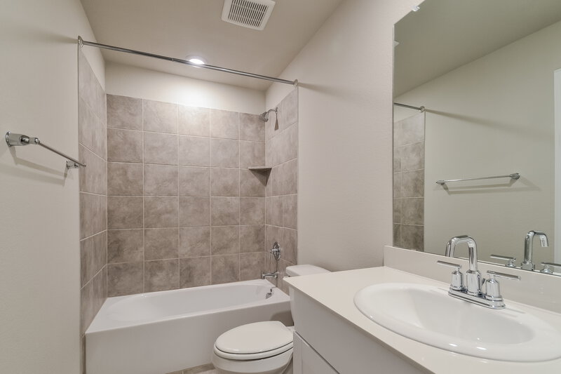 2,620/Mo, 2232 Bellatrix Dr Haslet, TX 76052 Bathroom View