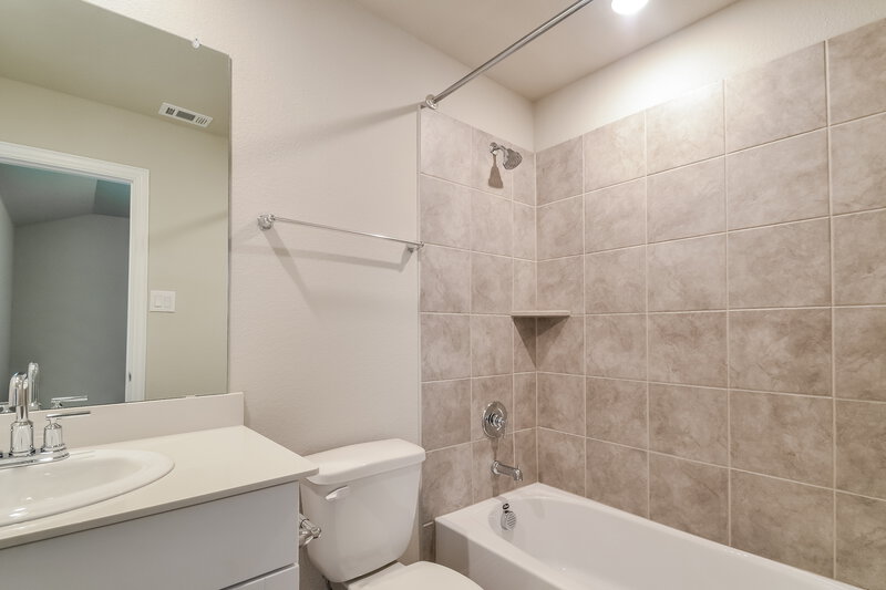 2,620/Mo, 2232 Bellatrix Dr Haslet, TX 76052 Bathroom View 2