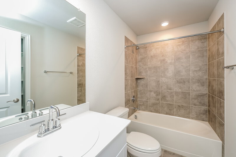2,755/Mo, 2208 Lacerta Dr Haslet, TX 76052 Bathroom View