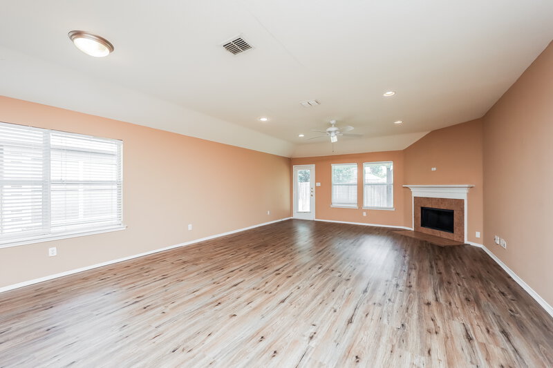1,840/Mo, 1709 Heron Dr Aubrey, TX 76227 Living Room View