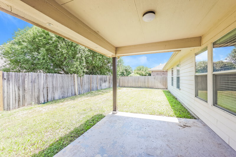 1,840/Mo, 1709 Heron Dr Aubrey, TX 76227 Covered Patio View