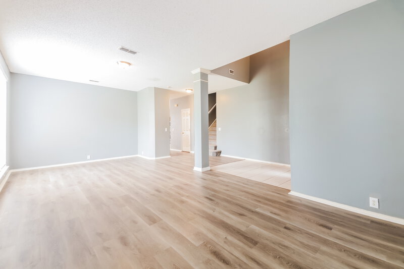 2,830/Mo, 774 Poplar Ct Lake Dallas, TX 75065 Living Room View