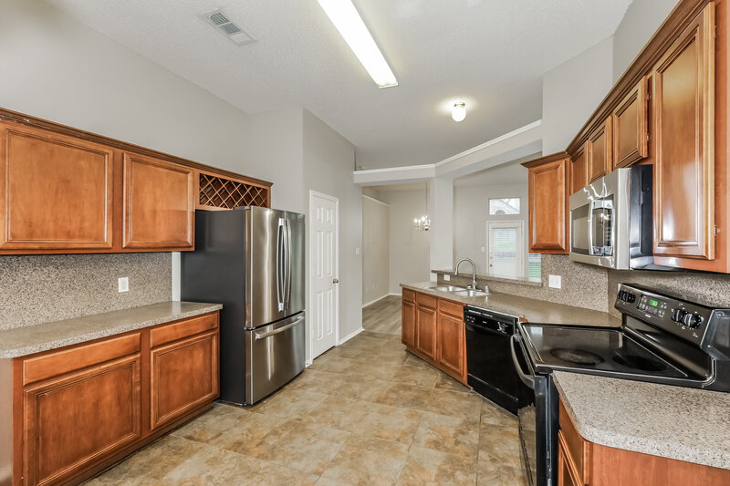 2,100/Mo, 3017 Morning Dove Ln Midlothian, TX 76065 Kitchen View 2