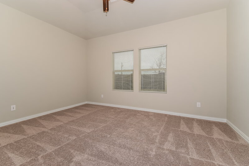 2,545/Mo, 1212 Green Timber Dr Forney, TX 75126 Main Bedroom View 3