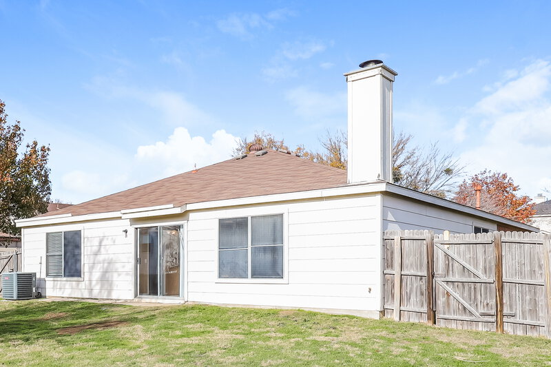 1,845/Mo, 1117 Greenbend Dr Denton, TX 76210 Rear View 2